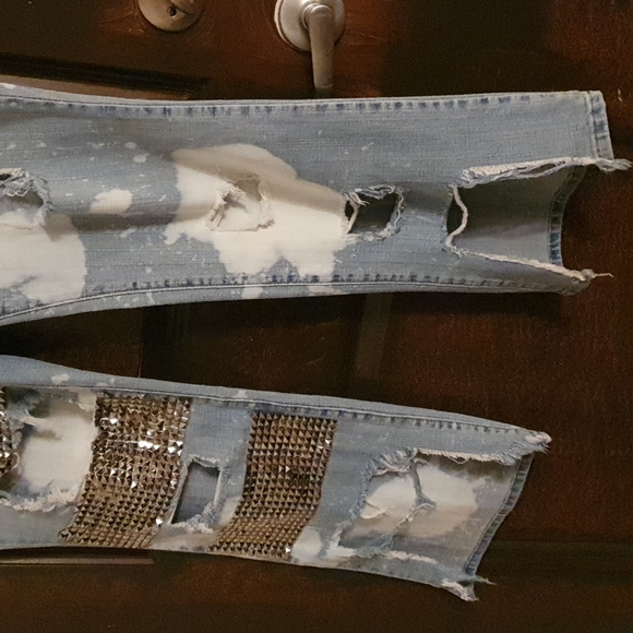 Levi Jeans - Picture 5 of 14